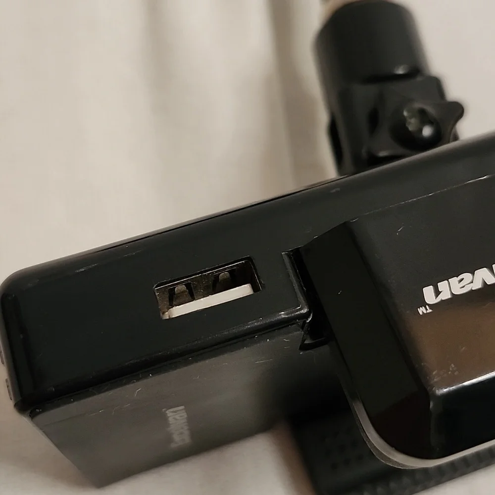 Excelvan Hands-Free Fm transmitter & Car Charger for IPhone/Ipod